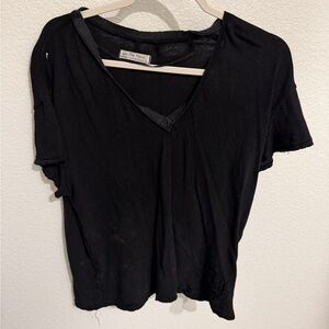 Free People Black V-Neck Short Sleeve Tee